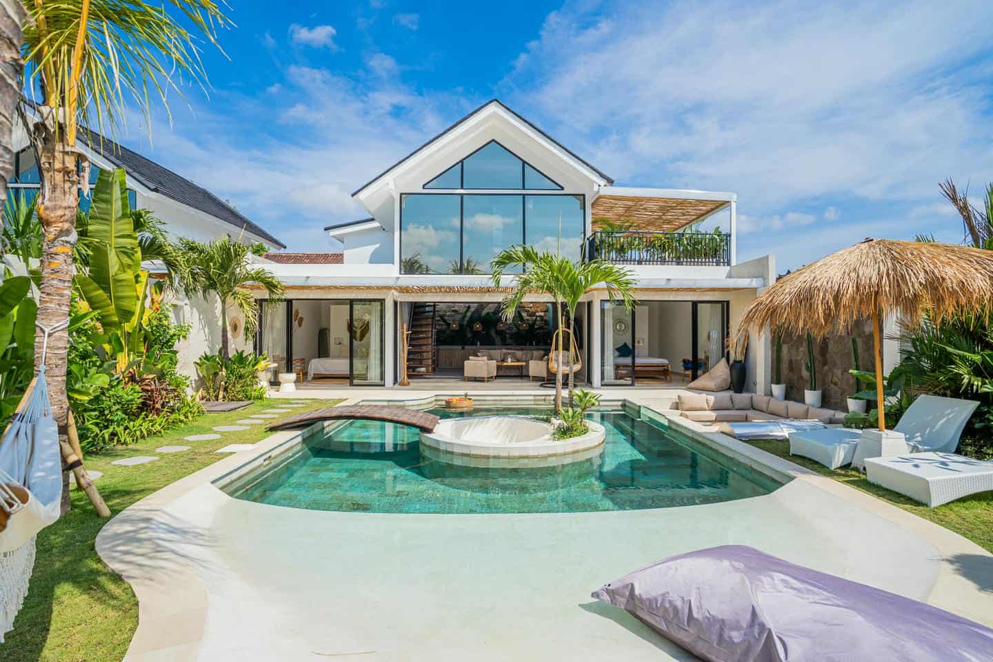 OFFPLAN 4 BEDROOM VILLA FOR SALE LEASEHOLD IN SEMER BE-2200 